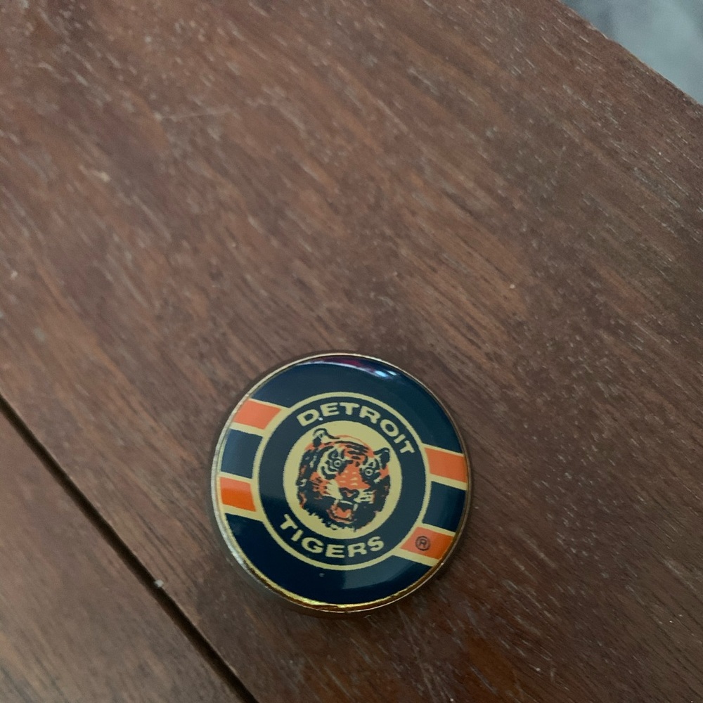 Vintage Detroit Tigers Hat Pin
